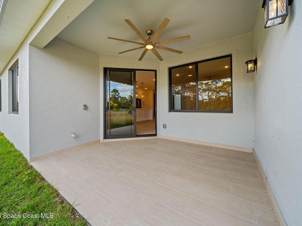 797 Tejon Avenue, Palm Bay, FL 32908