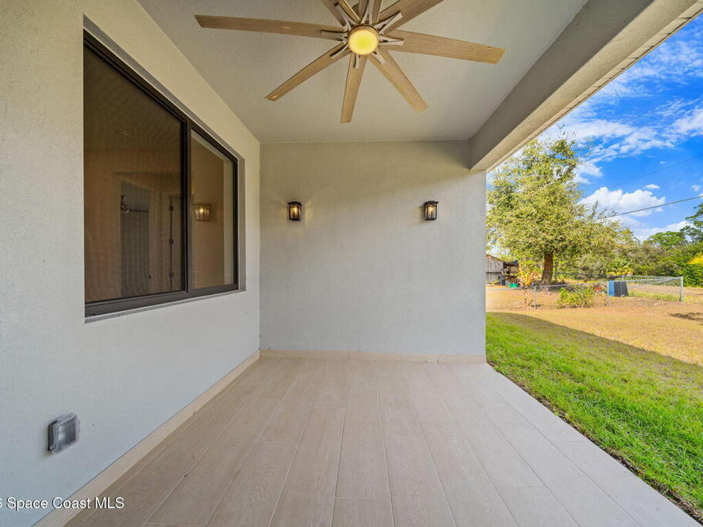 797 Tejon Avenue, Palm Bay, FL 32908