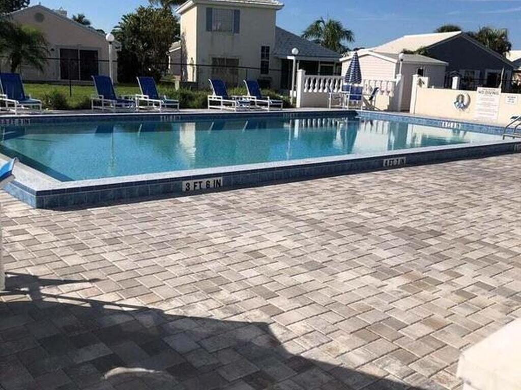 1180 Goldenrod Circle, Palm Bay, FL 32905