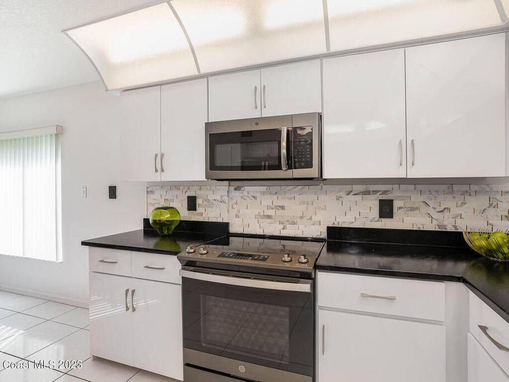 188 Pinellas Lane, Cocoa Beach, FL 32931