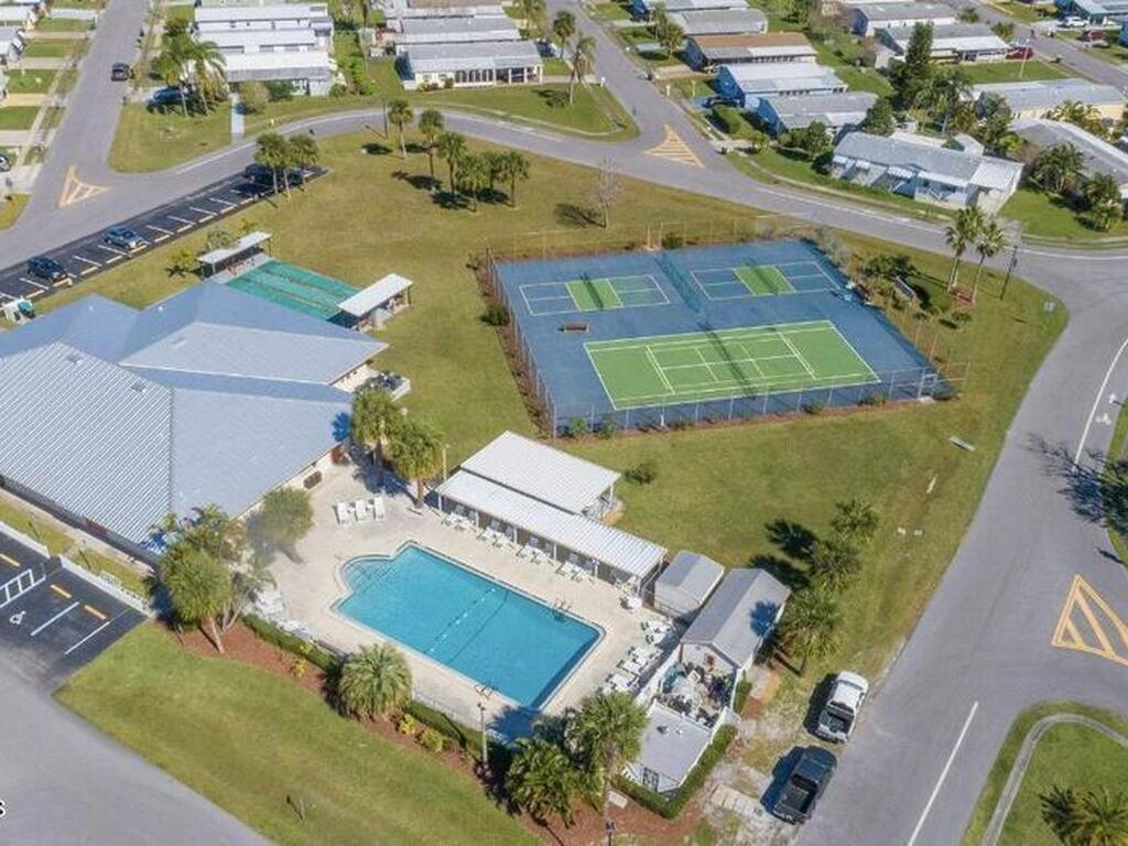 2387 Coconut Palm Drive, Palm Bay, FL 32905