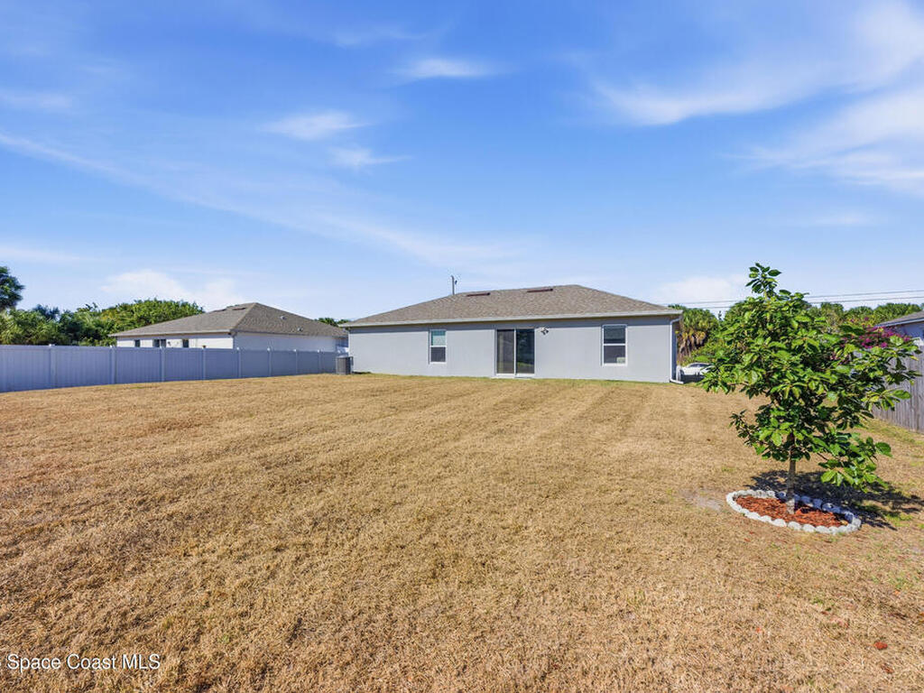 190 Silver Frost Street, Palm Bay, FL 32909