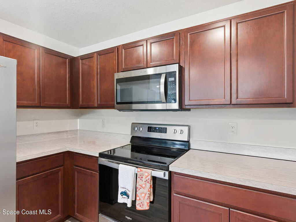 190 Silver Frost Street, Palm Bay, FL 32909