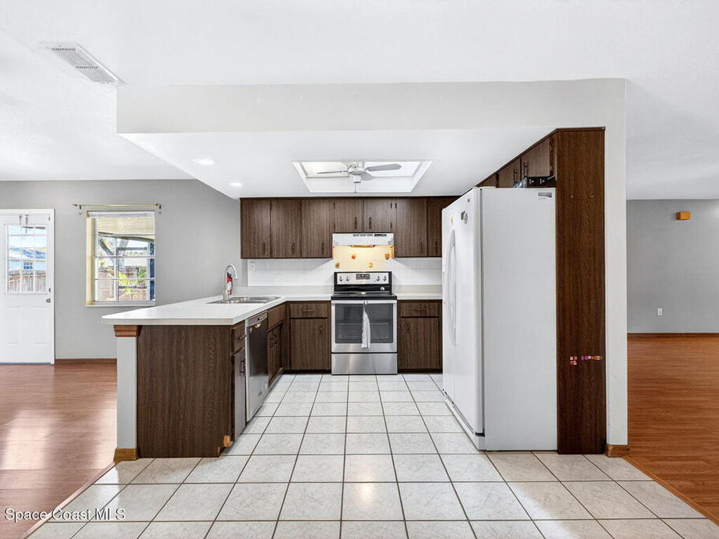 1233 Ach Court, Palm Bay, FL 32907