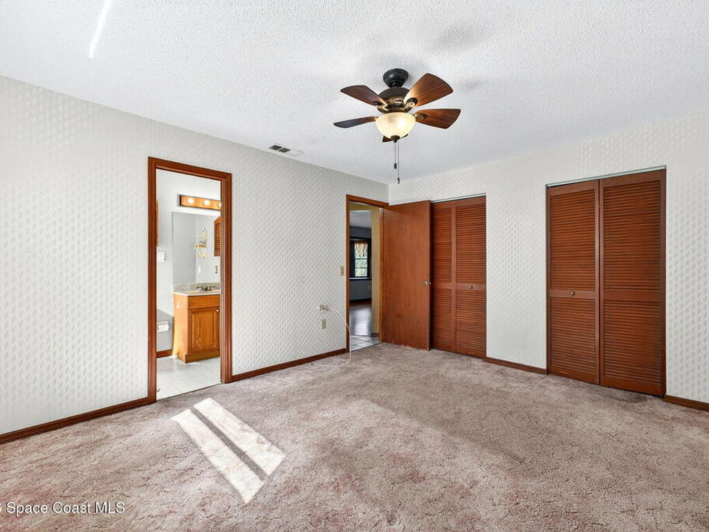 1233 Ach Court, Palm Bay, FL 32907