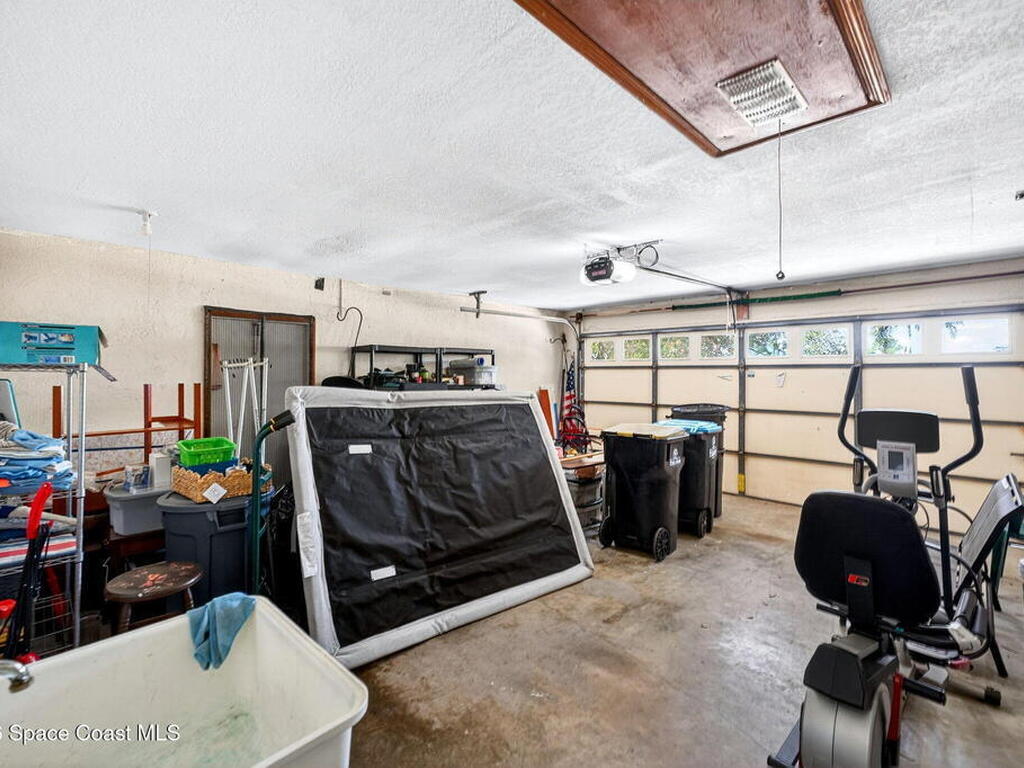 1233 Ach Court, Palm Bay, FL 32907