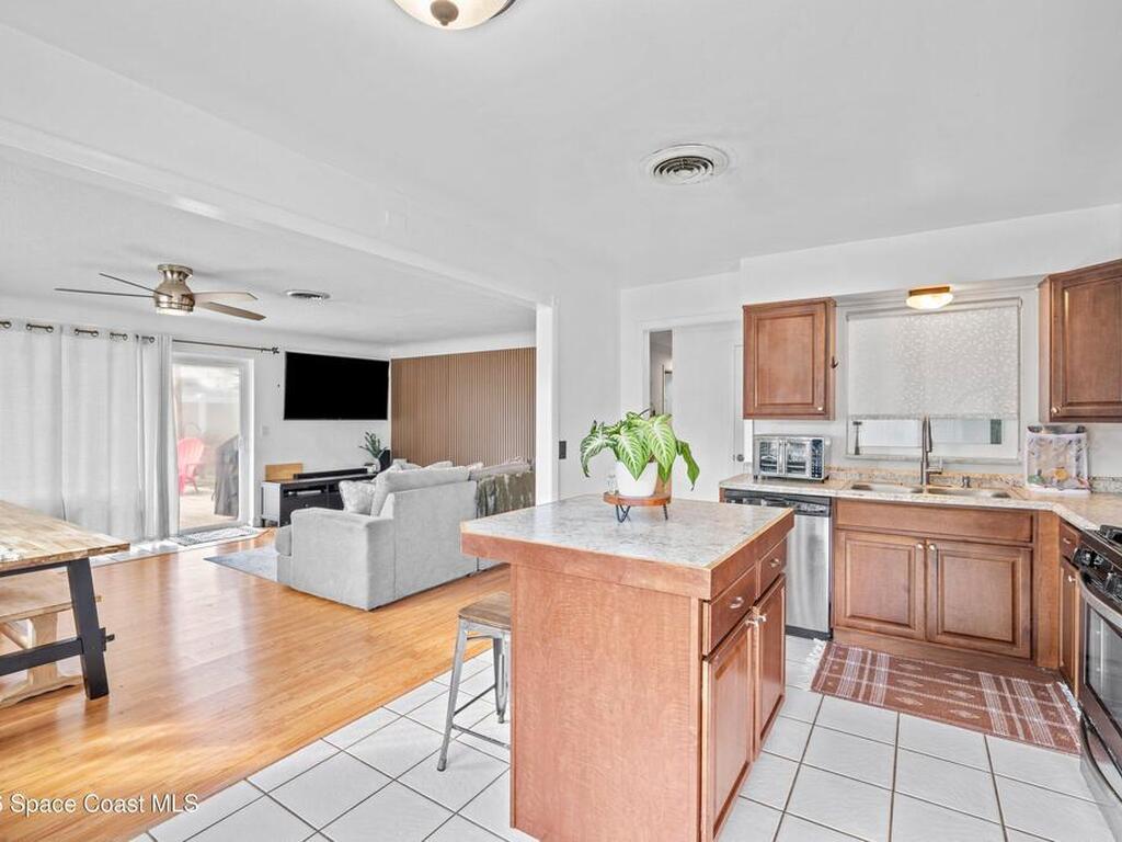 325 Duet Avenue, Merritt Island, FL 32952