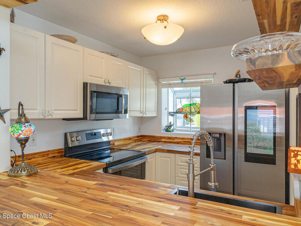 652 Seaport Boulevard, Cape Canaveral, FL 32920