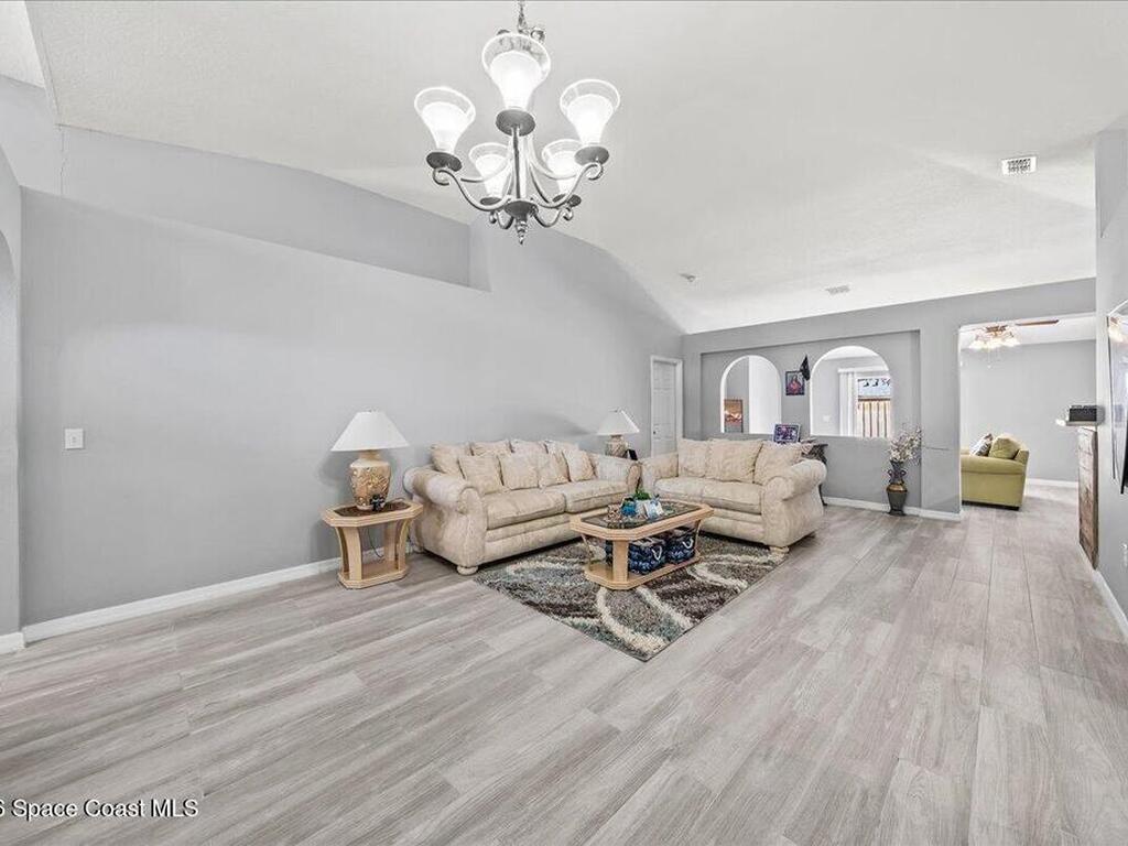 3262 Chica Circle, Melbourne, FL 32904