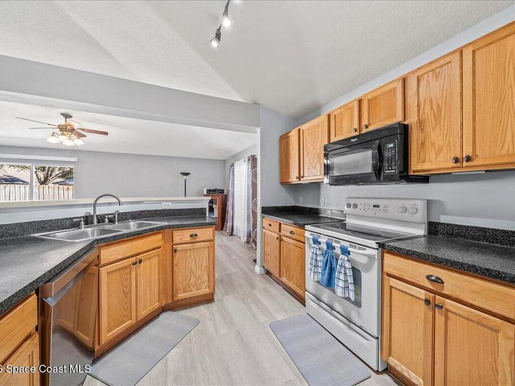 3262 Chica Circle, Melbourne, FL 32904