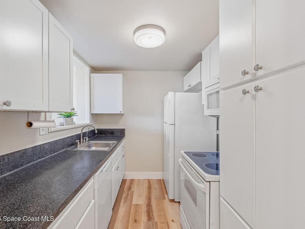 55 Sea Park Boulevard, Satellite Beach, FL 32937