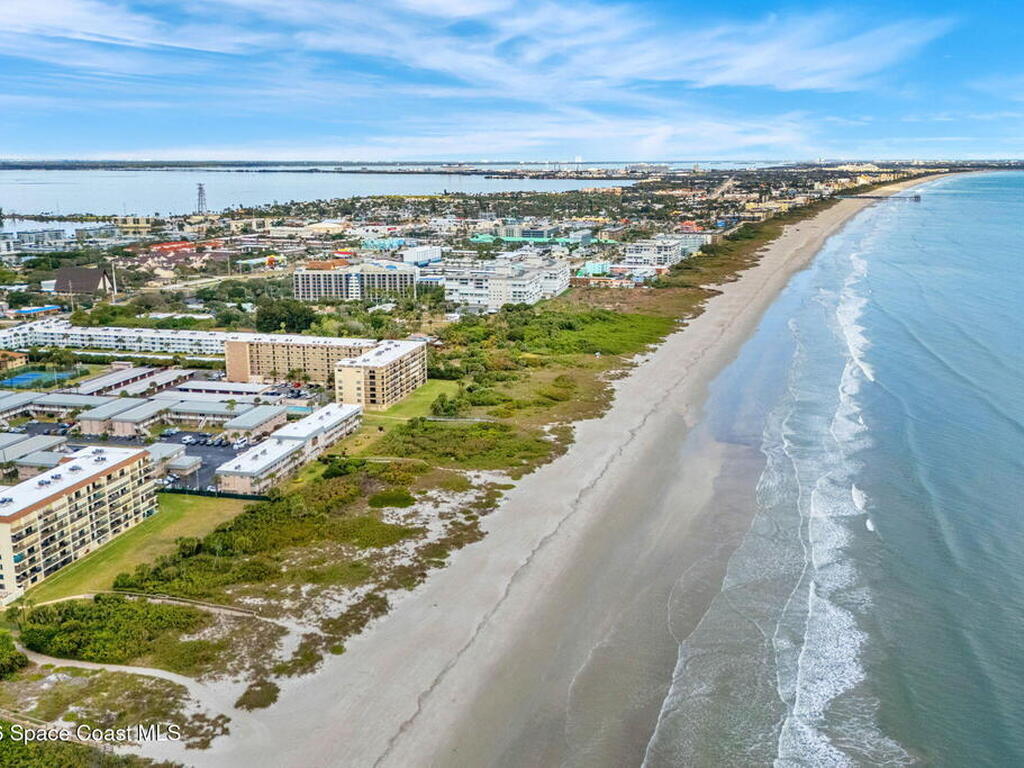 3150 N Atlantic Avenue, Cocoa Beach, FL 32931