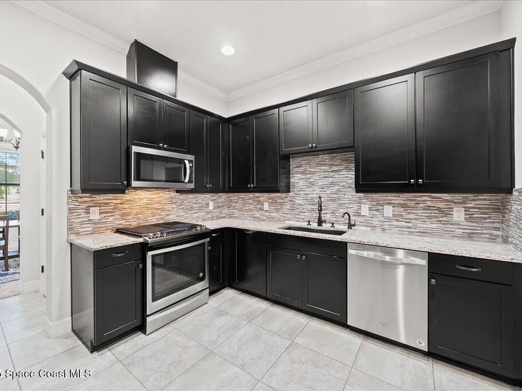 7115 Pena Lane, Melbourne, FL 32940