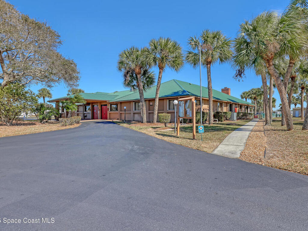 7547 Boxelder Road, Micco, FL 32976