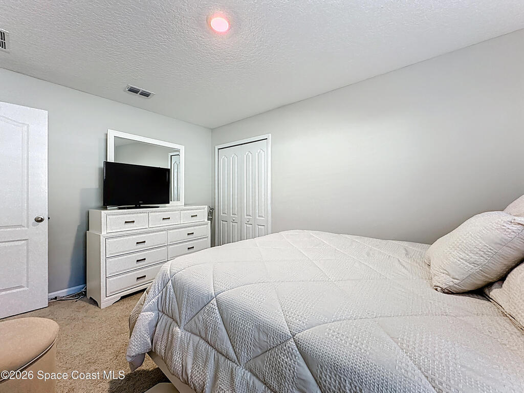 65744 Edgewater Drive, Yulee, FL 32097