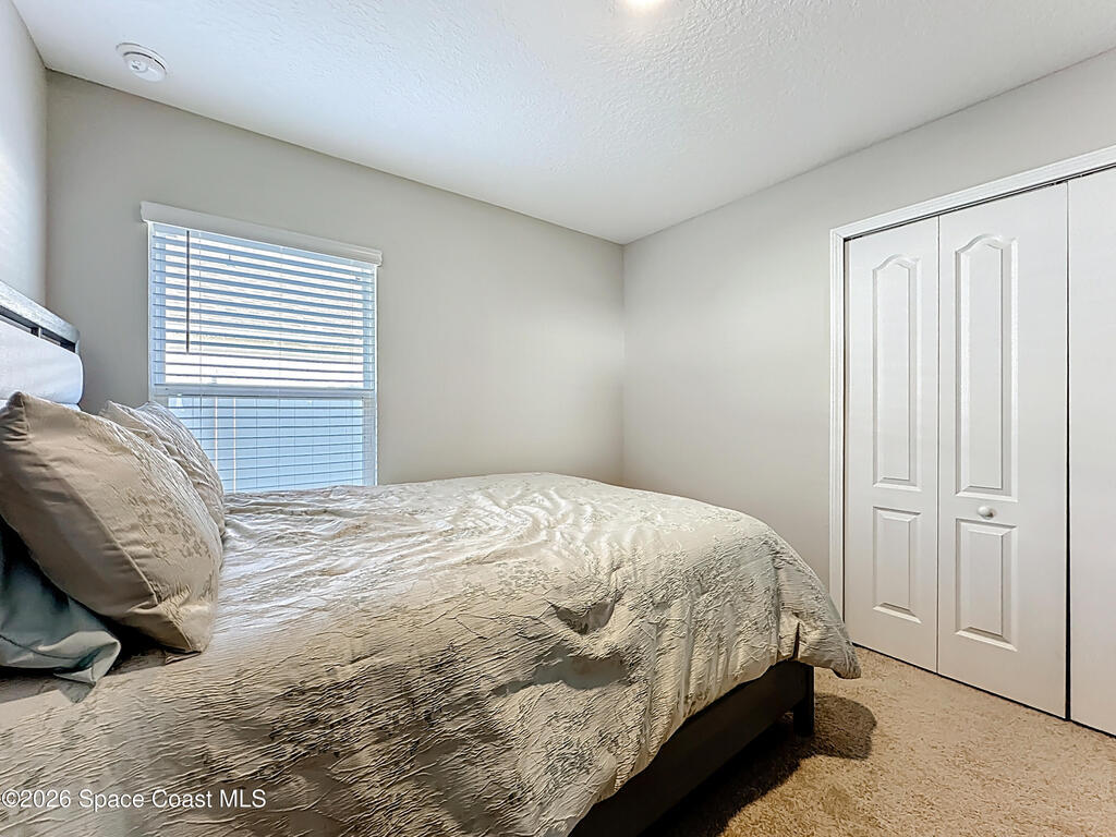 65744 Edgewater Drive, Yulee, FL 32097