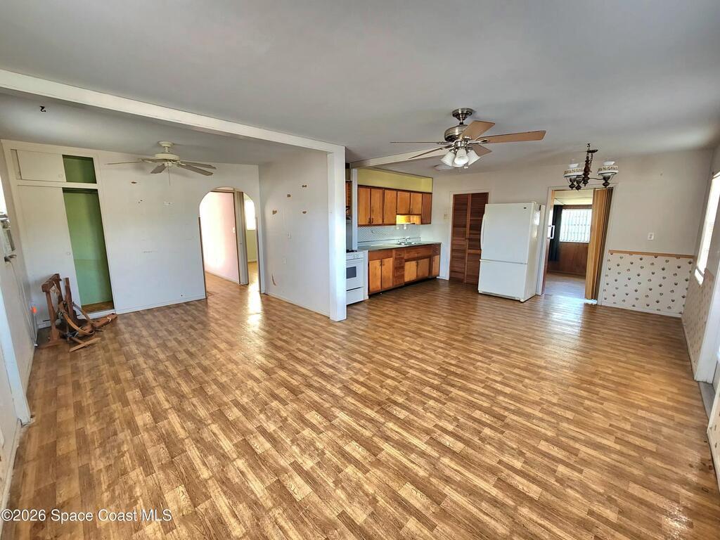 2455 Pepper Avenue, Melbourne, FL 32935