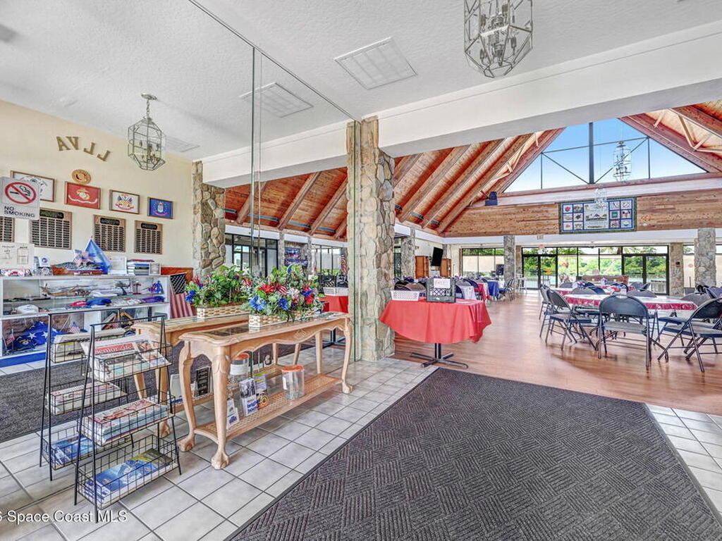 425 Outer Drive, Cocoa, FL 32926