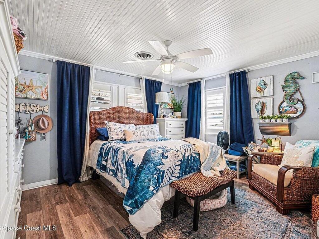 302 Riverside Drive, Holly Hill, FL 32117