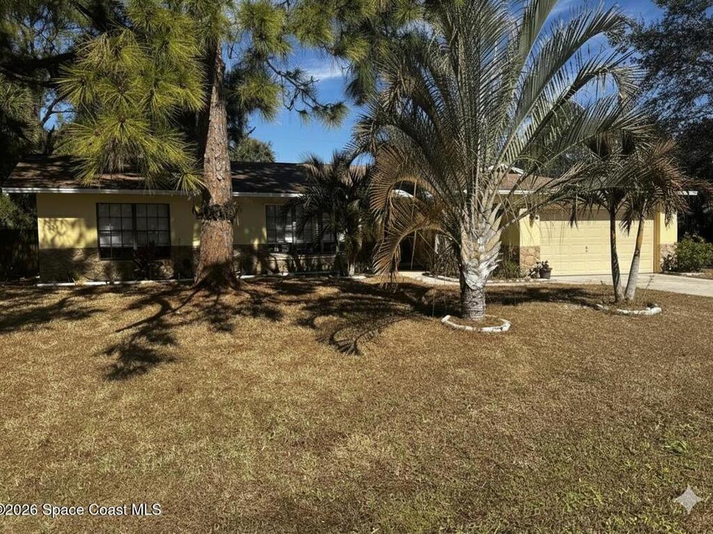 1033 Baysinger Street, Palm Bay, FL 32907