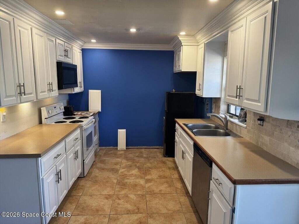 1033 Baysinger Street, Palm Bay, FL 32907