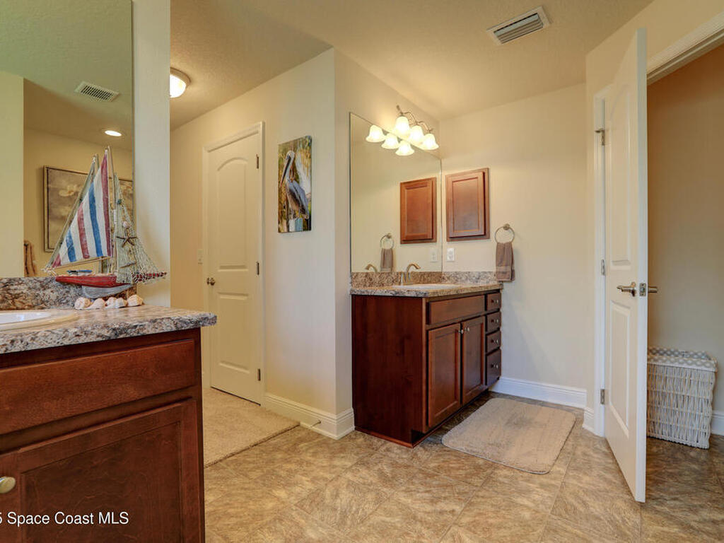 443 Lanfair Avenue, Sebastian, FL 32958