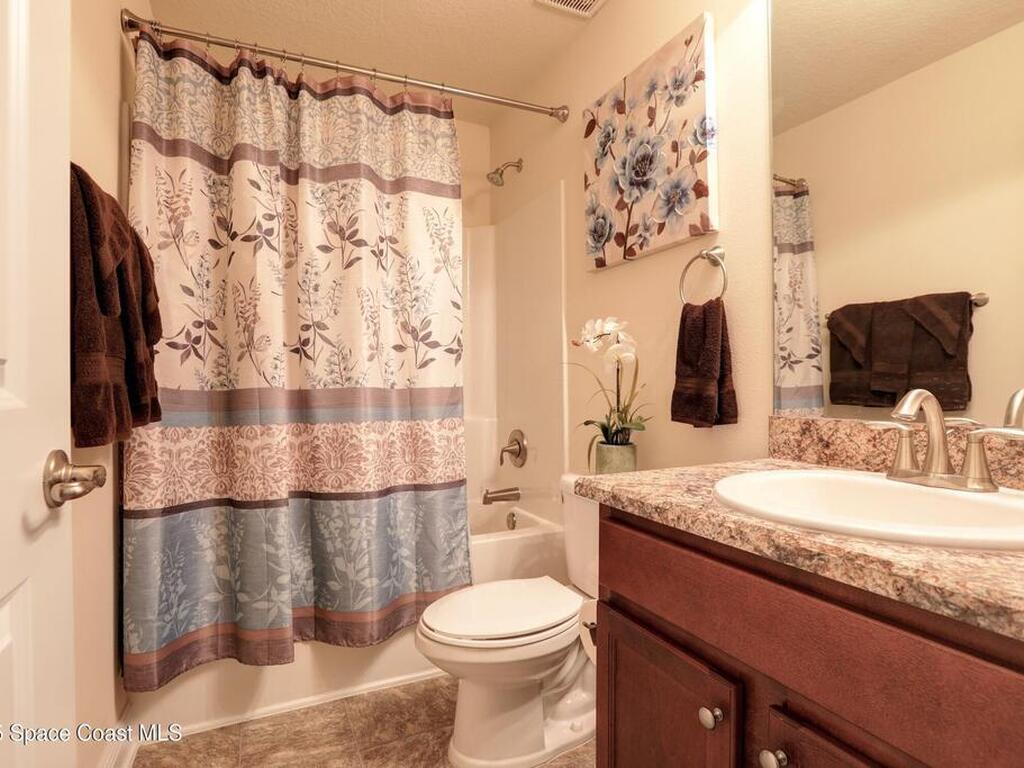 443 Lanfair Avenue, Sebastian, FL 32958