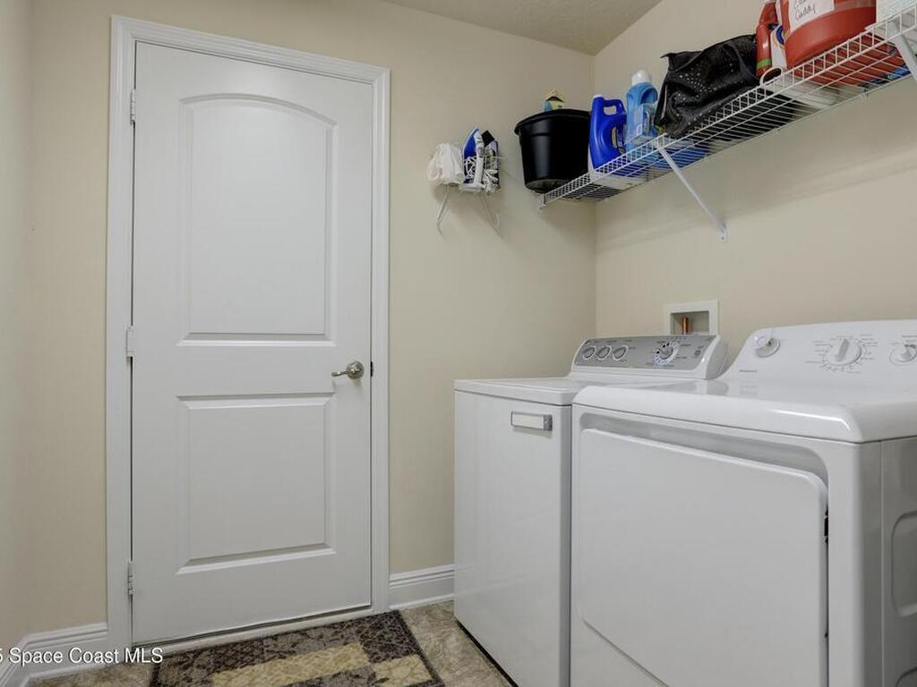 443 Lanfair Avenue, Sebastian, FL 32958