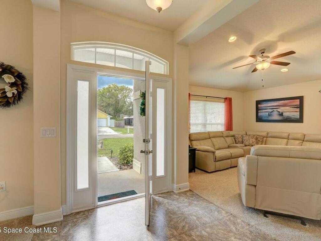 443 Lanfair Avenue, Sebastian, FL 32958