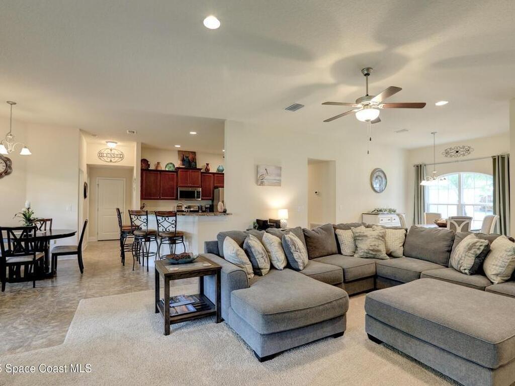 443 Lanfair Avenue, Sebastian, FL 32958