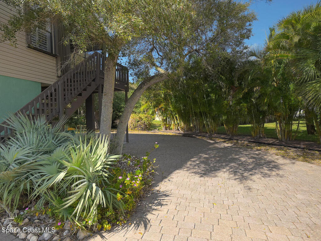 254 Woody Circle, Melbourne Beach, FL 32951