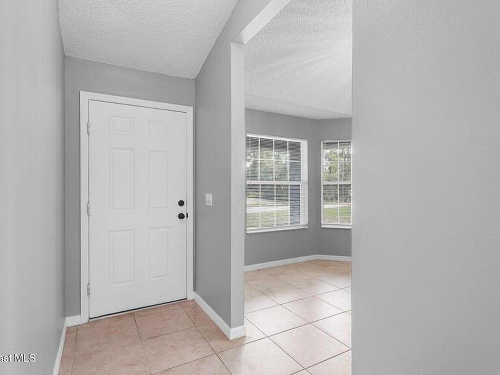 1041 Welco Street, Palm Bay, FL 32909