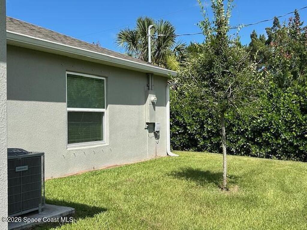 1119 Blossom Drive, Sebastian, FL 32958