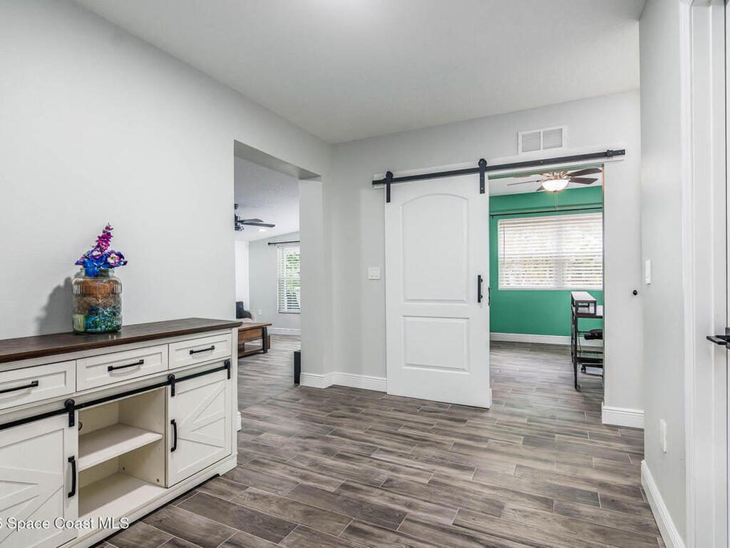 307 Georgetown Avenue, Melbourne, FL 32901