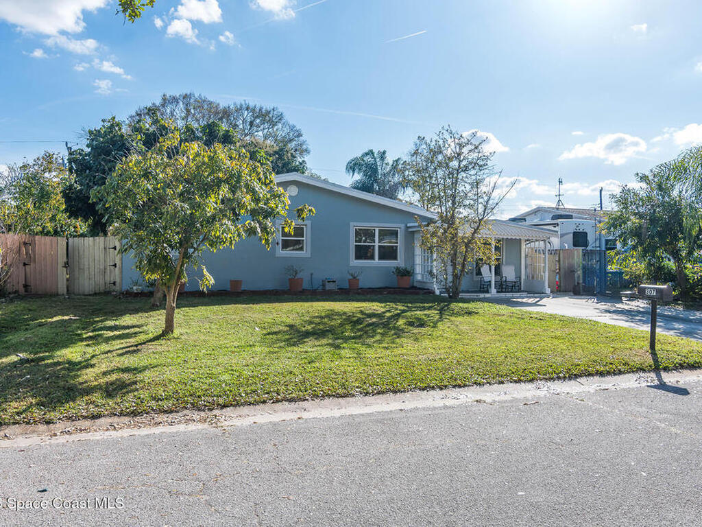 307 Georgetown Avenue, Melbourne, FL 32901