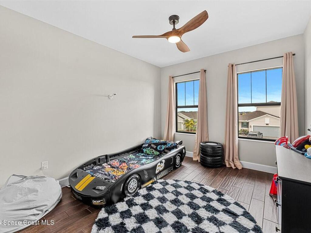 2518 Pangea Circle, Melbourne, FL 32940