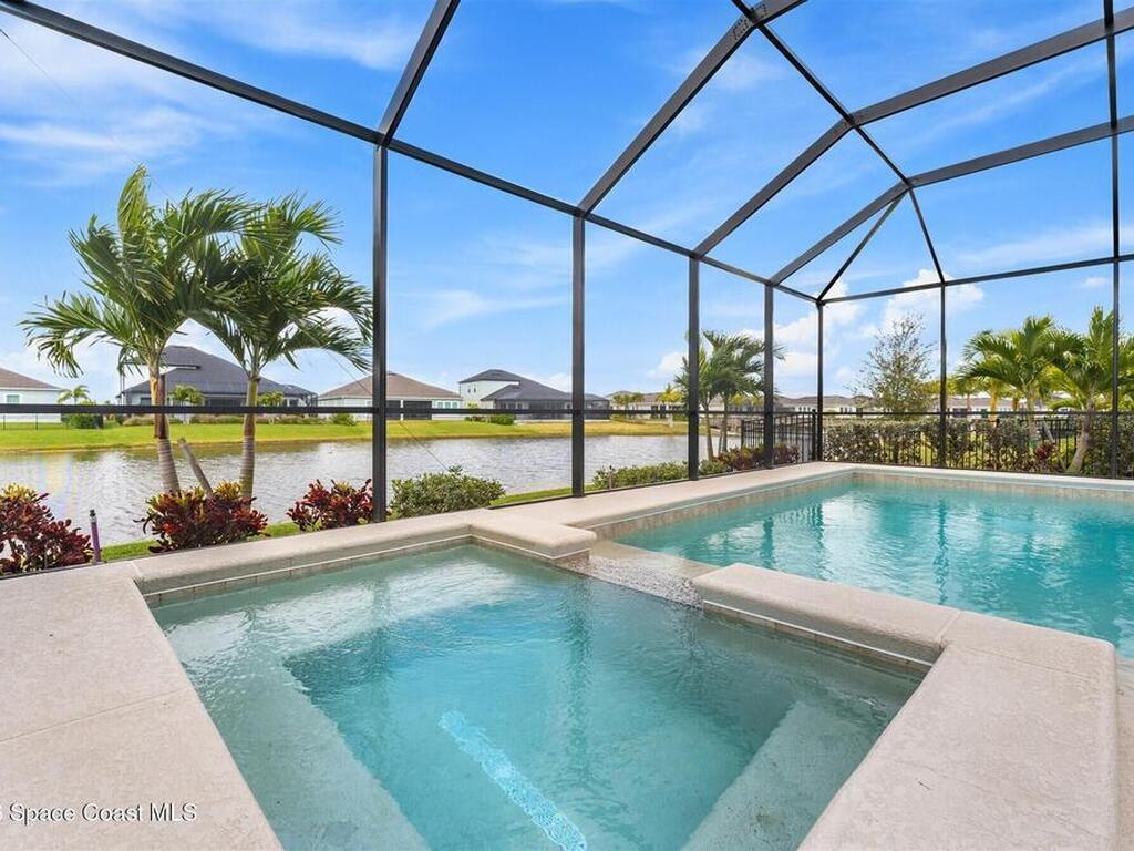 2518 Pangea Circle, Melbourne, FL 32940