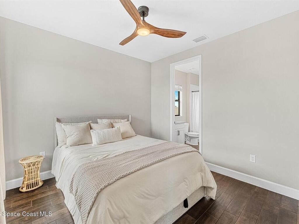 2518 Pangea Circle, Melbourne, FL 32940