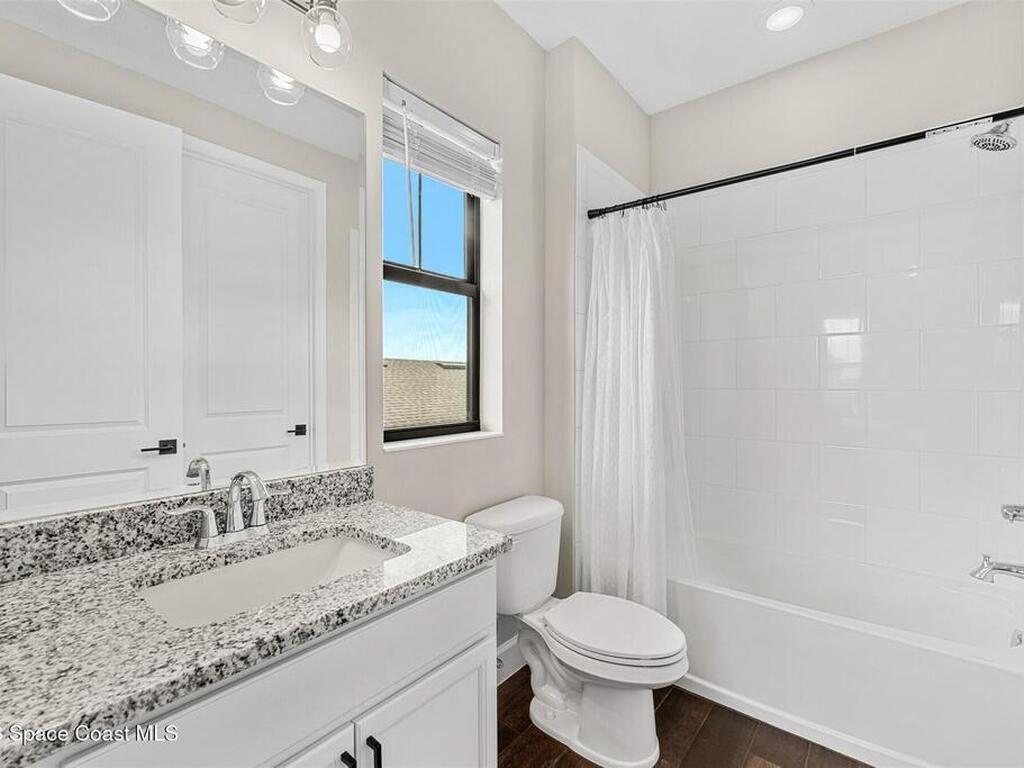 2518 Pangea Circle, Melbourne, FL 32940