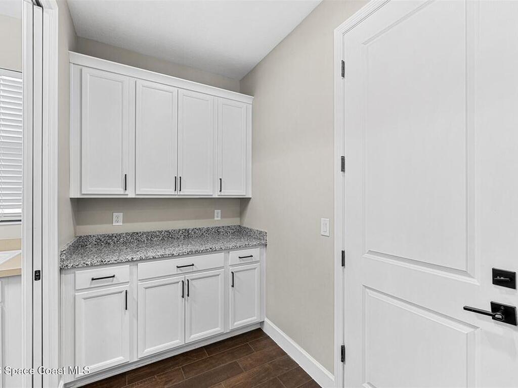 2518 Pangea Circle, Melbourne, FL 32940