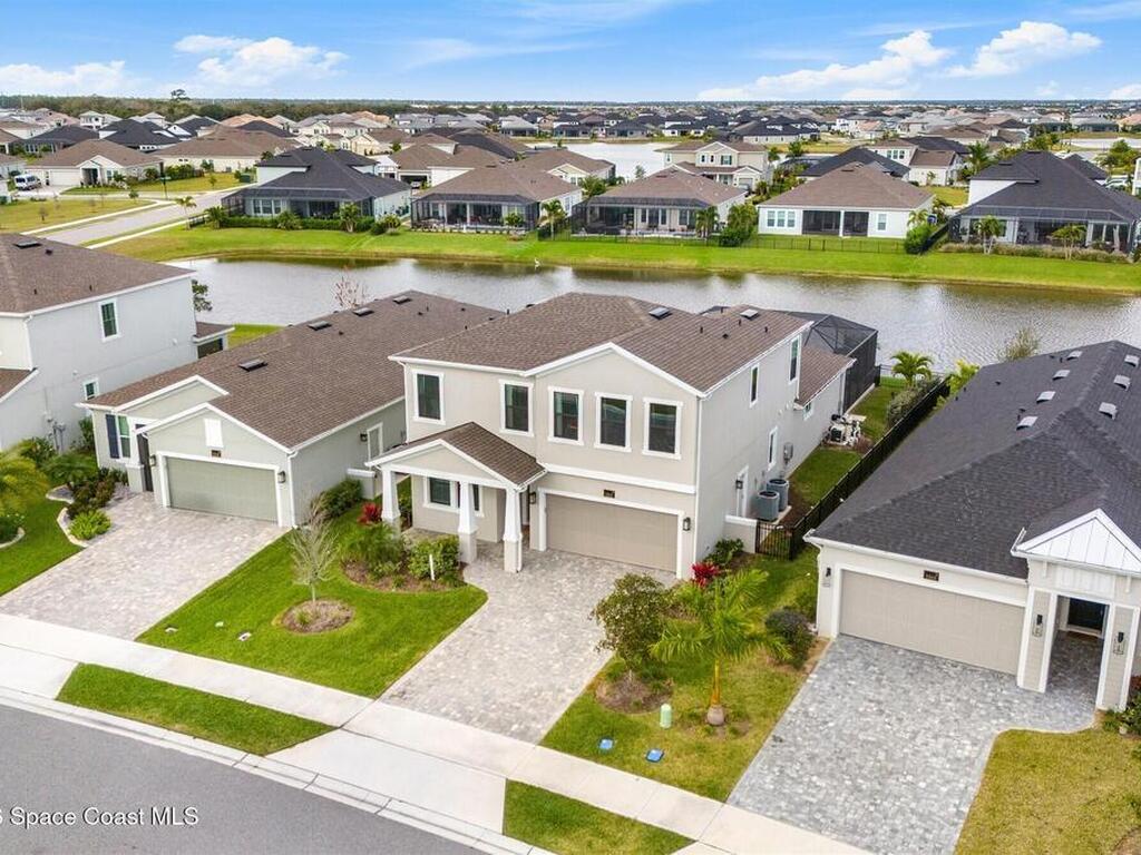 2518 Pangea Circle, Melbourne, FL 32940