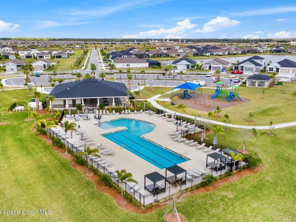 2518 Pangea Circle, Melbourne, FL 32940