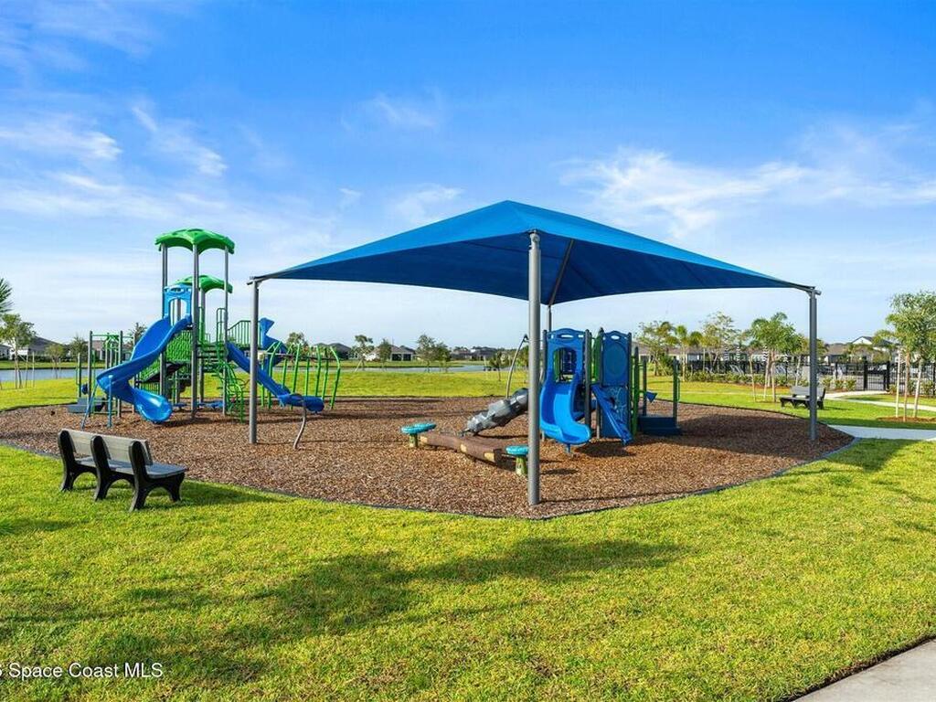 2518 Pangea Circle, Melbourne, FL 32940