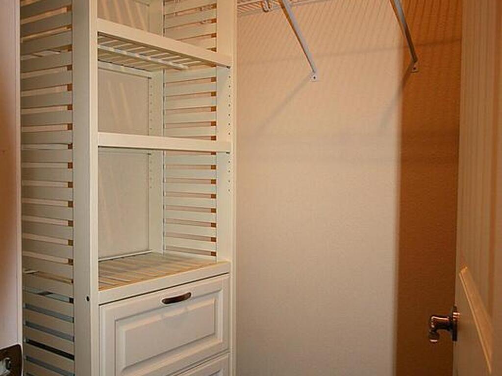 3090 Levanto Drive, Melbourne, FL 32940