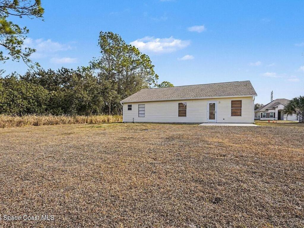 1592 Jasper Avenue, Palm Bay, FL 32907