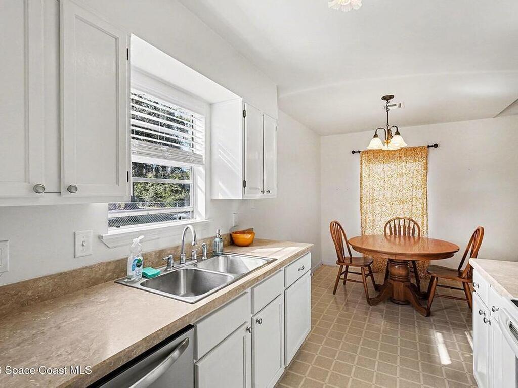 1592 Jasper Avenue, Palm Bay, FL 32907