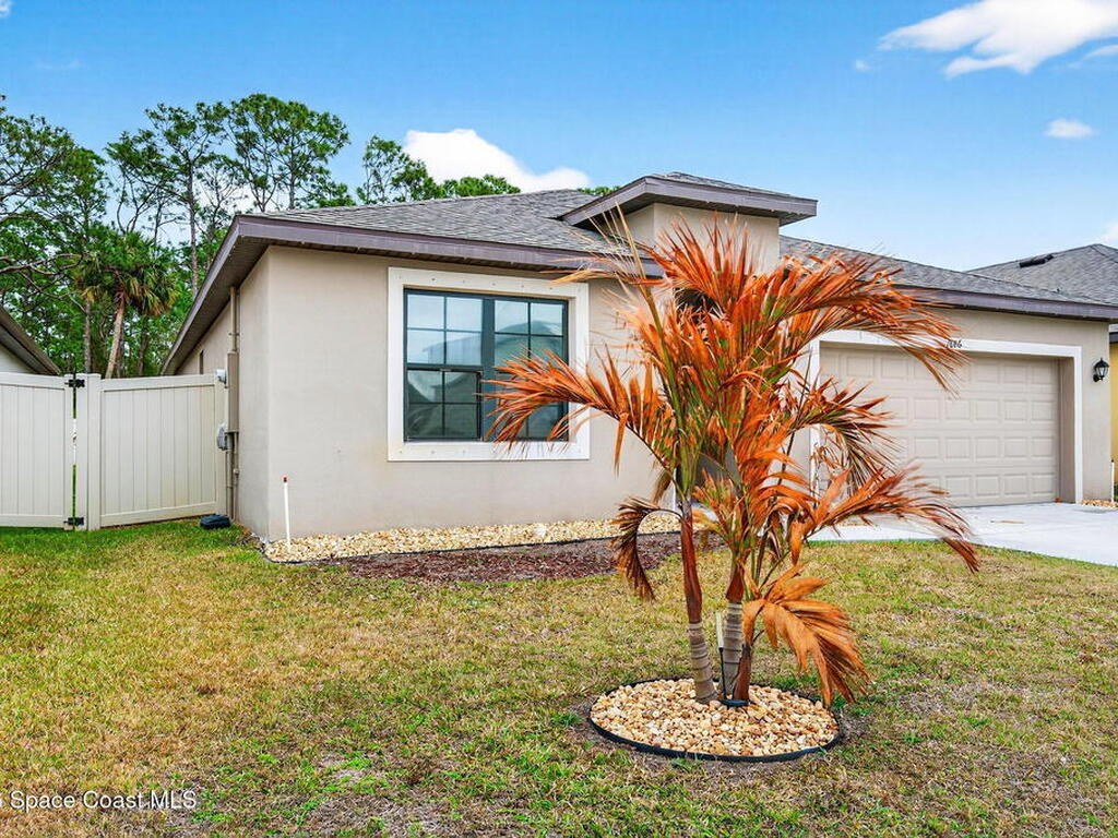 1686 Mineral Loop Drive, Palm Bay, FL 32907