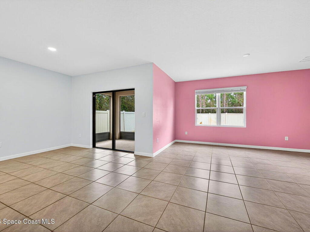 1686 Mineral Loop Drive, Palm Bay, FL 32907