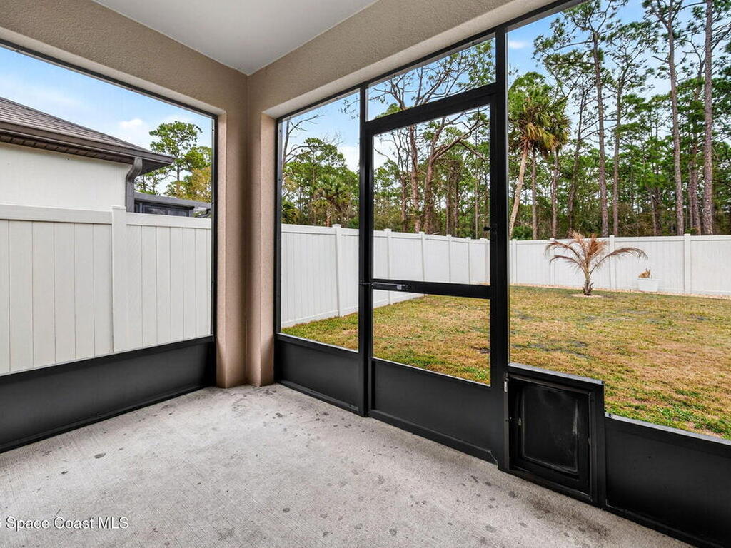 1686 Mineral Loop Drive, Palm Bay, FL 32907