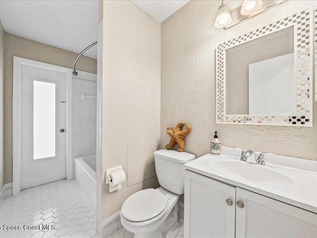 952 Golden Beach Boulevard, Satellite Beach, FL 32937